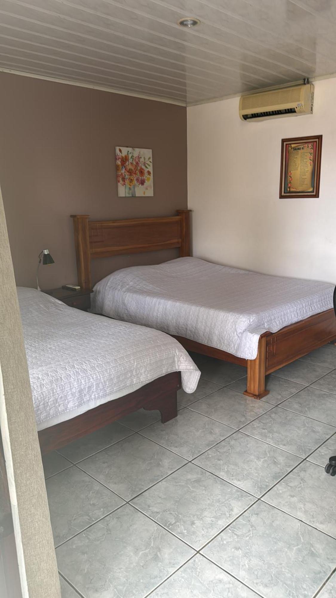 Hotel Vale'S Chiles  外观 照片